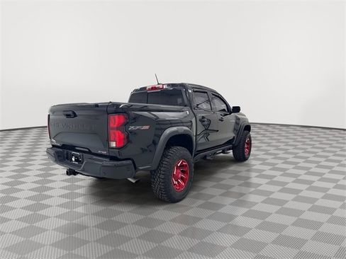 Used 2024 Chevrolet Colorado ZR2 w/ ZR2 Convenience Package III image 10