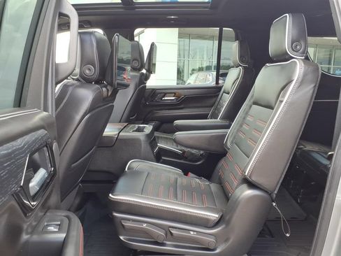 Used 2026 GMC Yukon XL AT4 Ultimate w/ LPO, Floor Liner Package AWD/4WD image 6