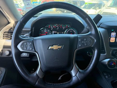 Used 2016 Chevrolet Suburban LTZ image 18