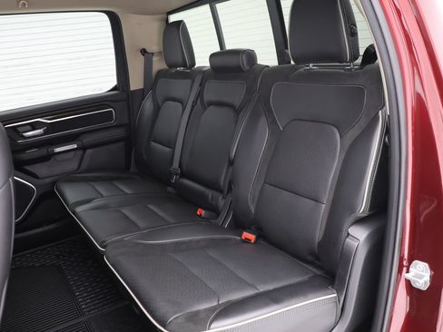Used 2021 RAM 1500 Laramie RWD image 16
