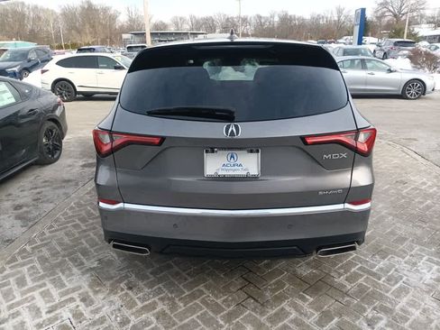 Used 2023 Acura MDX SH-AWD w/ Technology Package image 4
