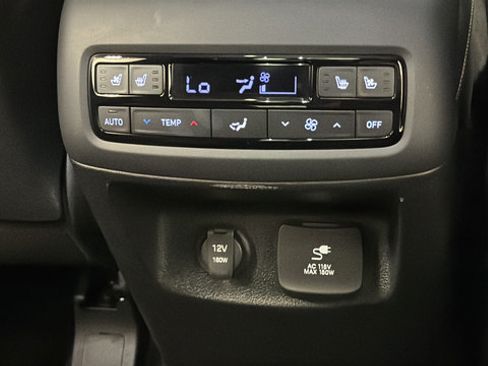 Used 2025 Hyundai Palisade Calligraphy AWD/4WD image 39