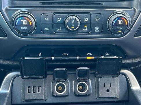 Used 2015 GMC Sierra 1500 SLE image 15