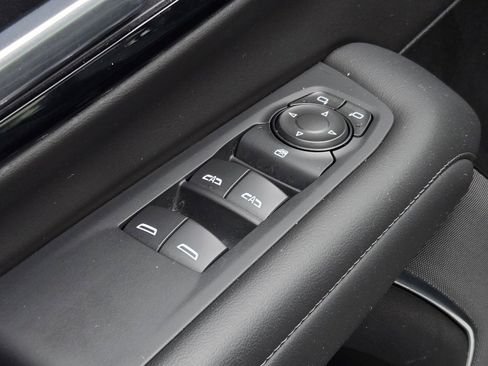Certified 2025 Chevrolet Tahoe LT AWD/4WD image 23