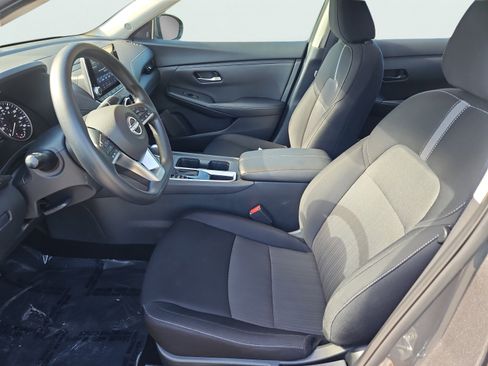 Used 2024 Nissan Sentra SV w/ Trunk Package FWD image 26