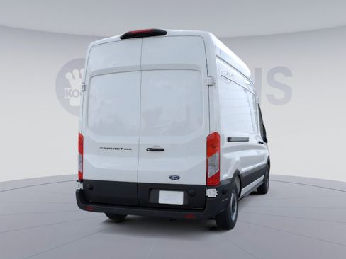 New 2026 Ford Transit 250 148 High Roof RWD image 11
