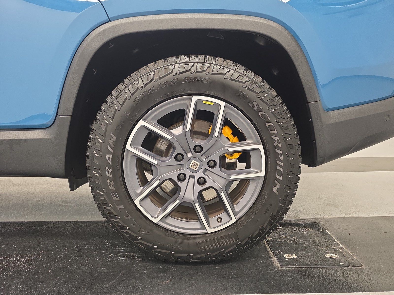 Used 2022 Rivian R1T Launch Edition AWD/4WD image 10