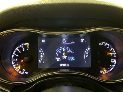 Used 2016 Jeep Grand Cherokee Laredo 75th Anniversary image 9