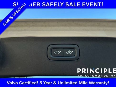 Certified 2023 Volvo XC90 B5 Plus w/ Protection Package Premier AWD/4WD image 16