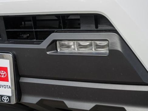 New 2025 Toyota Tacoma SR5 image 12