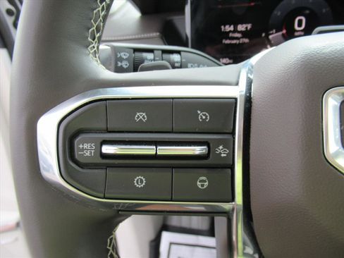 Used 2024 GMC Acadia Denali w/ Super Cruise Package image 21