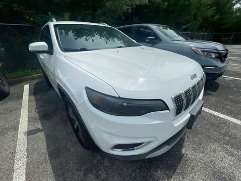 Used 2019 Jeep Cherokee Limited AWD/4WD image 7