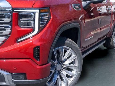 Used 2024 GMC Sierra 1500 Denali w/ Denali Reserve Package AWD/4WD image 30