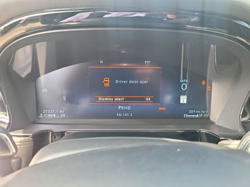 Certified 2023 Lincoln Corsair FWD image 15