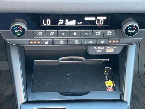 Used 2026 Subaru Outback Wilderness AWD/4WD image 33