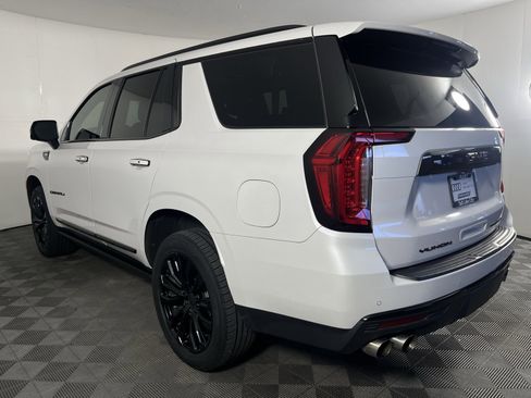 Used 2021 GMC Yukon Denali image 4