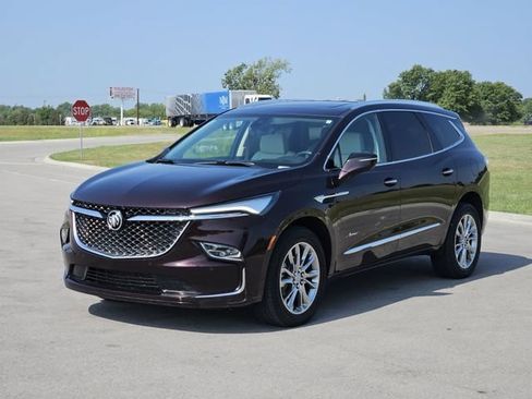Used 2024 Buick Enclave Avenir w/ Avenir Technology Package AWD/4WD image 3