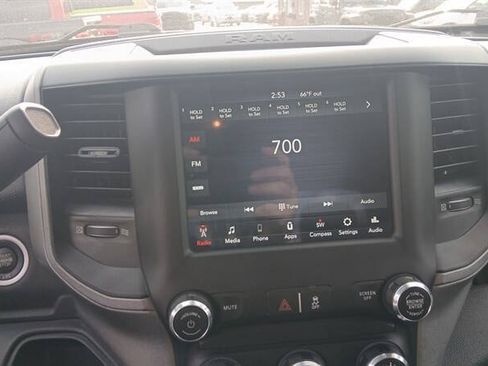 Used 2021 RAM 5500 Tradesman w/ Chrome Appearance Group RWD image 11