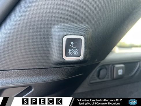 Used 2023 Jeep Grand Cherokee Overland w/ Adv Protech Group III image 20