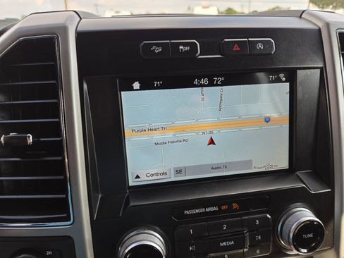 Used 2019 Ford F150 Lariat w/ Equipment Group 502A Luxury image 11