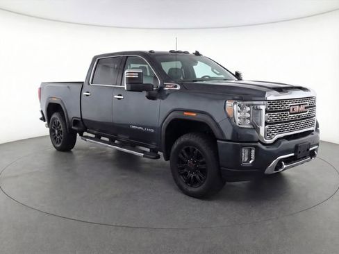 Used 2022 GMC Sierra 2500 Denali w/ Denali Ultimate Package image 2