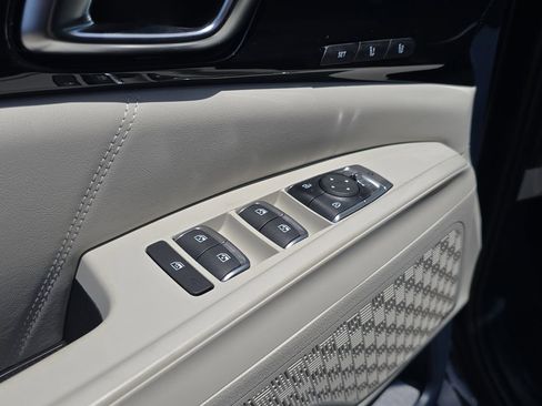 New 2026 Kia Carnival SX Prestige FWD image 21