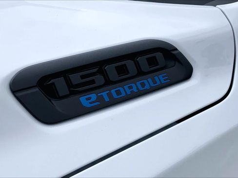 New 2026 RAM 1500 Lone Star AWD/4WD image 15