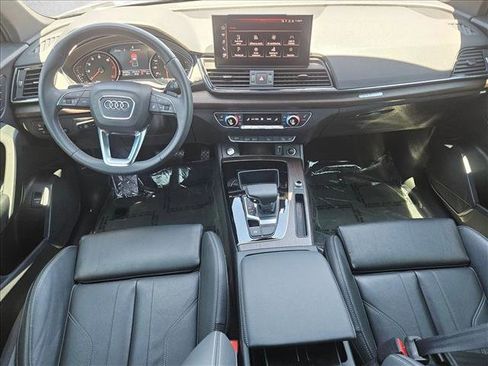 Certified 2023 Audi Q5 2.0T Premium w/ Convenience Package AWD/4WD image 17