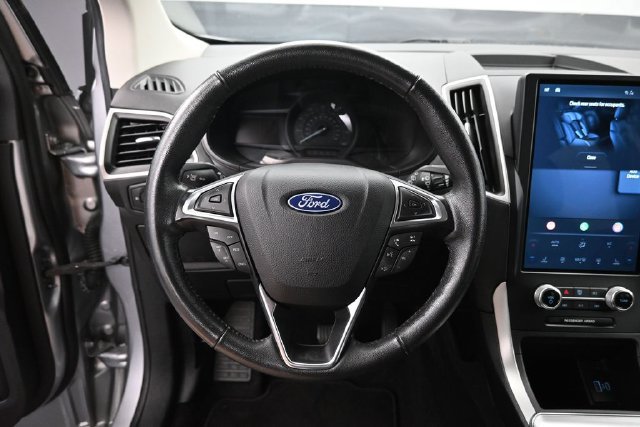 Used 2022 Ford Edge SEL w/ Convenience Package AWD/4WD image 19