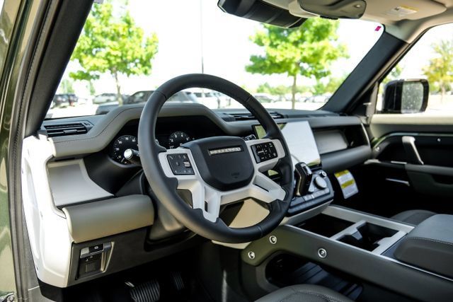 New 2026 Land Rover Defender 110 S AWD/4WD image 3