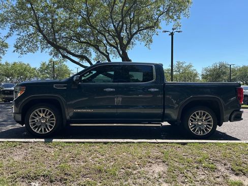Used 2019 GMC Sierra 1500 Denali w/ Denali Ultimate Package AWD/4WD image 1