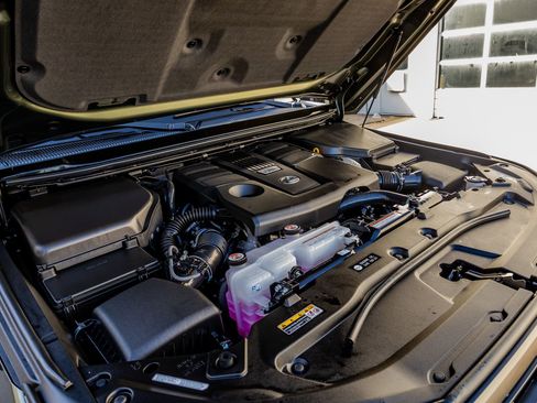 Used 2026 Lexus GX 550 image 41