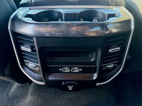 Used 2022 RAM 1500 Big Horn w/ Night Edition image 20