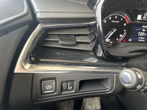 Certified 2025 Cadillac XT5 Premium Luxury image 18