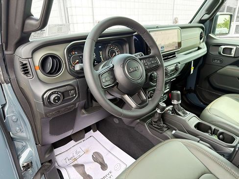 New 2026 Jeep Gladiator Mojave AWD/4WD image 13