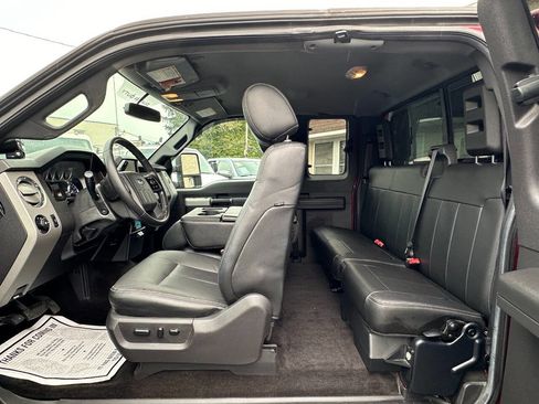 Used 2015 Ford F250 Lariat w/ Camper Package image 14