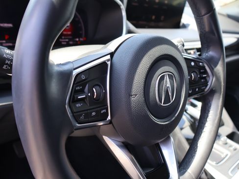 Used 2023 Acura MDX SH-AWD w/ Technology Package image 32