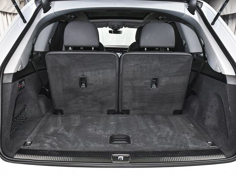 Used 2023 Audi Q7 3.0T Premium Plus w/ Premium Plus Package AWD/4WD image 76