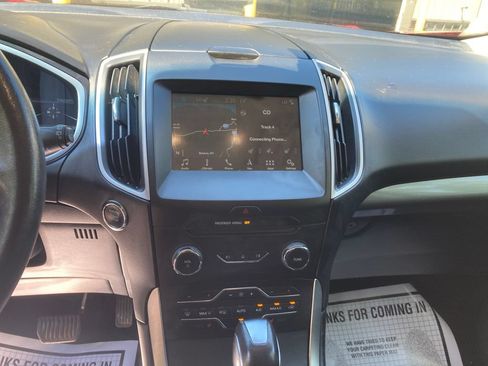 Used 2018 Ford Edge SEL w/ Equipment Group 201A AWD/4WD image 22