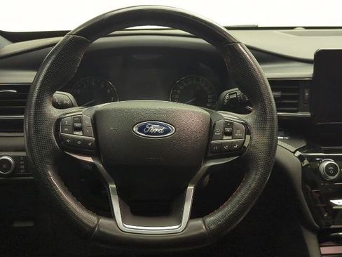 Used 2022 Ford Explorer ST-Line w/ Class IV Trailer Tow Package image 24