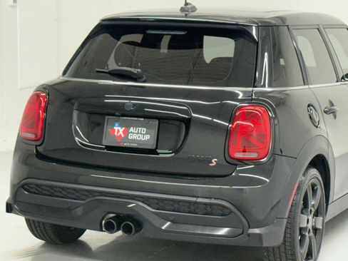 Used 2022 MINI Cooper S image 16
