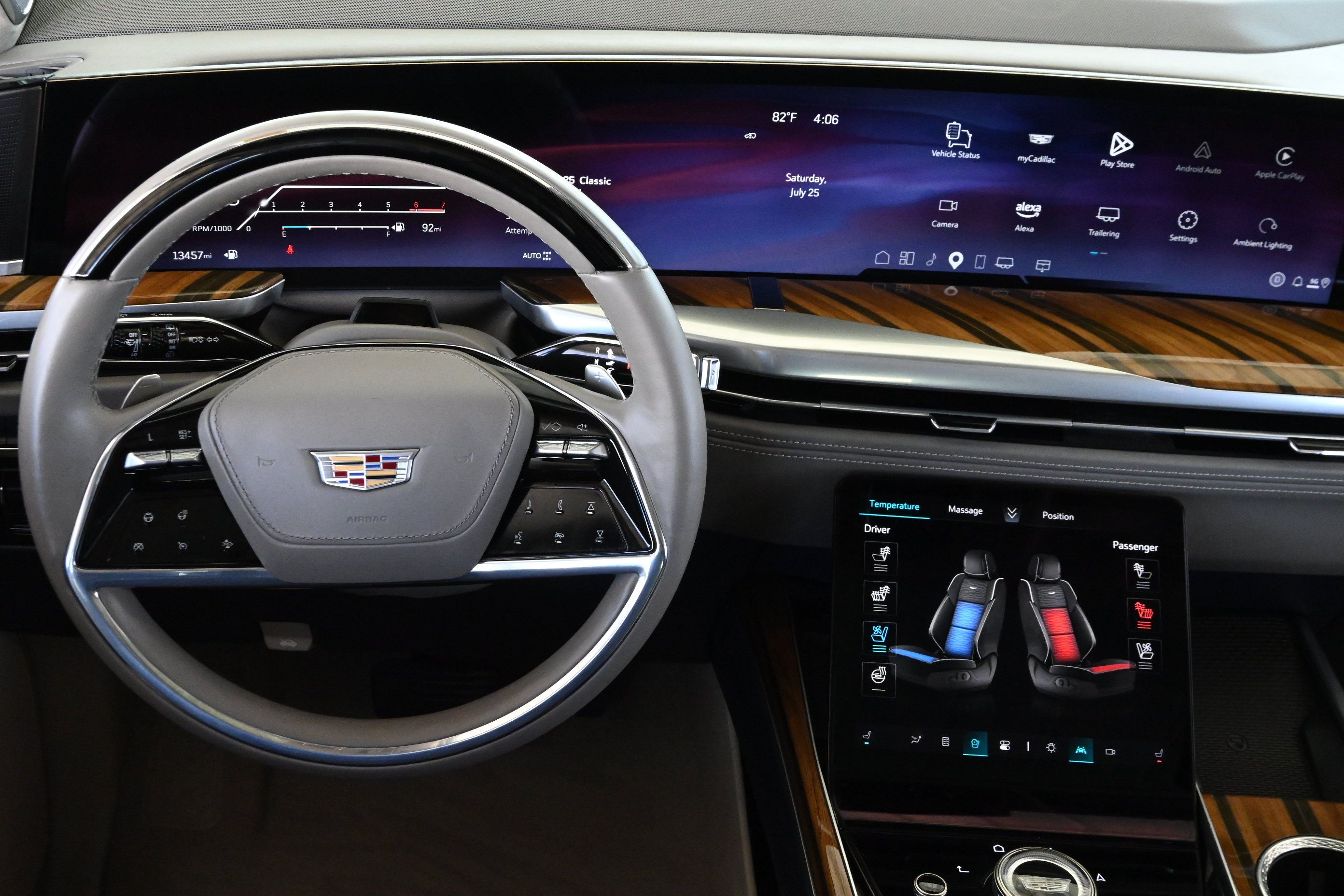 Used 2025 Cadillac Escalade Sport Platinum AWD/4WD image 18