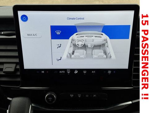 Used 2023 Ford Transit 350 XLT image 17