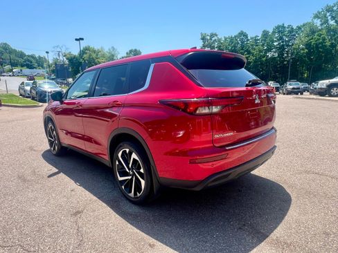 Used 2022 Mitsubishi Outlander ES AWD/4WD image 5