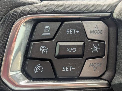 Used 2024 Ford Mustang GT Premium image 11