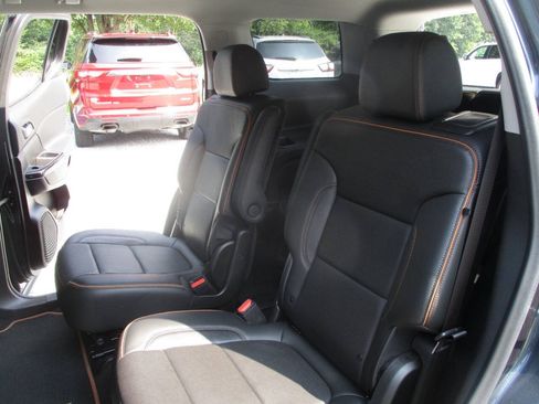 Used 2020 GMC Acadia AT4 AWD/4WD image 32