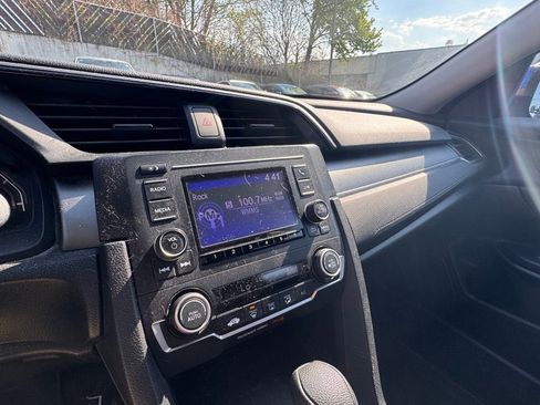 Used 2018 Honda Civic LX image 9