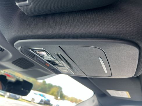 New 2025 Lincoln Navigator L Reserve w/ Jet Appearance Package image 13