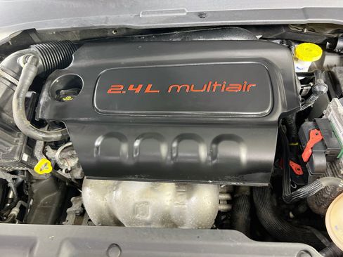 Used 2022 Jeep Compass Latitude w/ Convenience Group AWD/4WD image 27