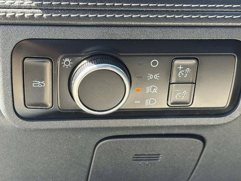 Certified 2024 Ford Mustang Premium RWD image 18